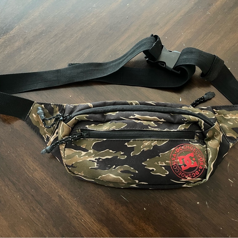 DC Camouflage Belt Bag with Black Strap